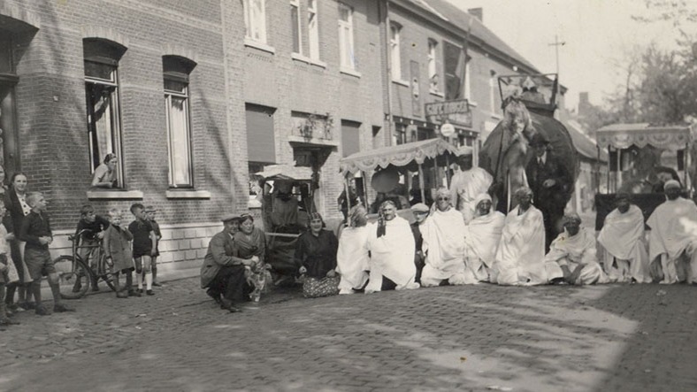 Licht en stoet, het begon in 1885 op de Rozenberg